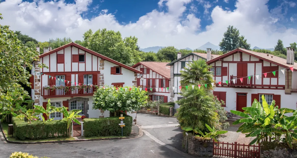 maison basque extea