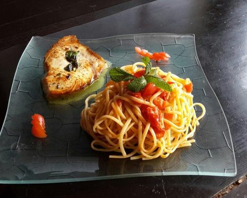 espadon-avec-sauce-a